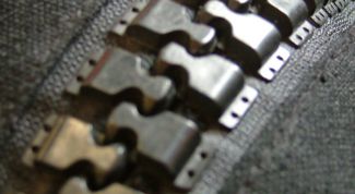 Картинка по теме - как вставить бегунок в молнию