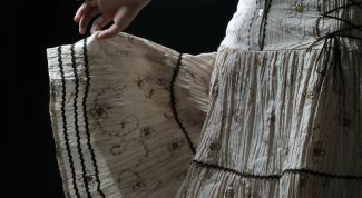 Картинка по теме - как выкроить волан