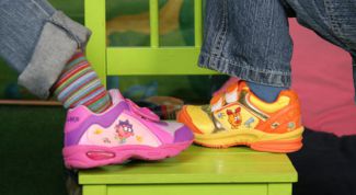 Картинка по теме - как подобрать размер детской обуви