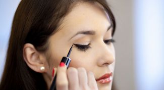 Картинка по теме - как накрасить узкие глаза