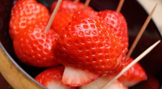 Картинка по теме - как замораживать клубнику
