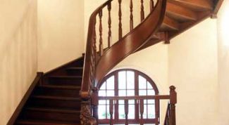 Картинка по теме - как оформить лестницу
