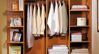 Картинка по теме - как складывать вещи в шкаф