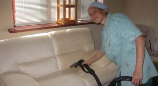 Картинка по теме - как чистить паром мебель