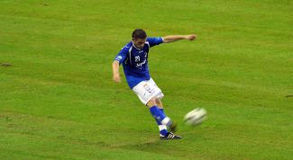 Картинка по теме - как тренировать футболиста