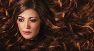 Картинка по теме - как накрутить волосы на бигуди-бумеранги