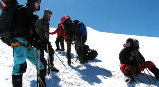 Картинка по теме - как передвигаться по снегу