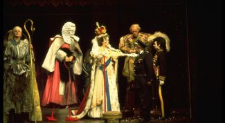 Картинка по теме - как попасть в театр