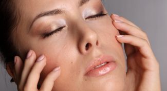 Картинка по теме - как избавиться от черных точек на коже