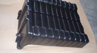 Картинка по теме - как снять крышку аккумулятора