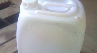 Картинка по теме - как очистить канистру