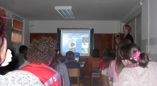 Картинка по теме - как оформить кабинет информатики