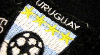 Картинка по теме - как приклеить заплатку