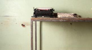 Картинка по теме - как убрать старую краску со стены