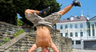 Картинка по теме - как научиться делать стойку на руках