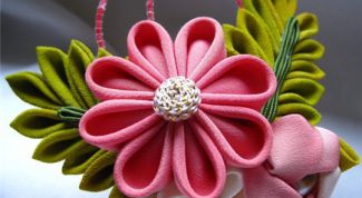 Картинка по теме - как сделать украшения из лент