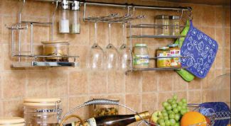 Картинка по теме - как установить рейлинг на кухне