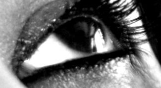 Картинка по теме - как вылечить ресницы после наращивания