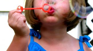 Картинка по теме - как приготовить раствор для мыльных пузырей