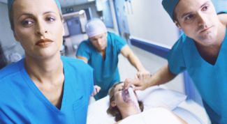 Картинка по теме - как вызвать с мобильника скорую помощь