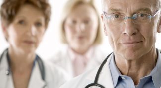 Картинка по теме - как узнать сломан ли нос