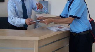 Картинка по теме - как отправить посылку из россии на украину