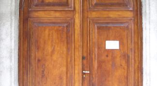 Картинка по теме - как покрасить дверь под дерево