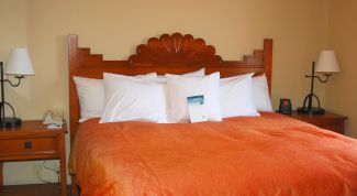 Картинка по теме - как заправлять постель