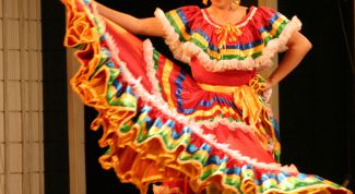 Картинка по теме - как подшить подол