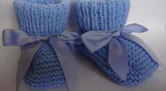 Картинка по теме - как связать пинетки ребенку