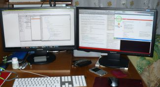 Картинка по теме - как использовать два монитора