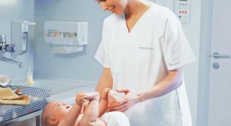 Картинка по теме - как взвесить ребенка