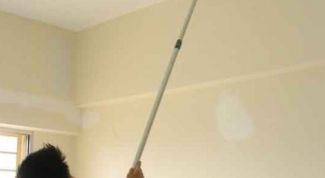 Картинка по теме - как смыть краску с потолка