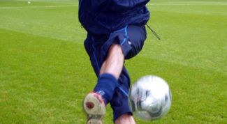 Картинка по теме - как научиться делать футбольные финты