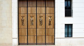 Картинка по теме - как отделать дверной проем