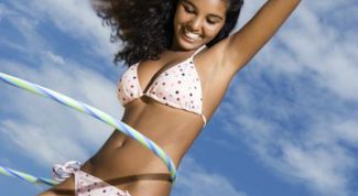 Картинка по теме - как крутить правильно обруч