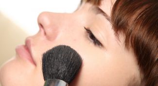 Картинка по теме - как наносить румяна на вытянутое лицо