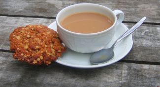 Картинка по теме - как заварить чай в молоке