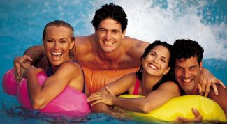 Картинка по теме - как заклеить плавательный матрас