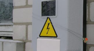Картинка по теме - как провести электричество в частный дом