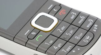 Картинка по теме - как починить телефон, который упал в воду