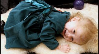 Картинка по теме - как завязать пояс бантом