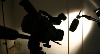 Картинка по теме - как найти режиссера