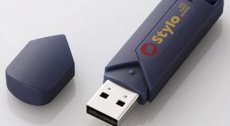 Картинка по теме - как отформатировать флешку, если диск защищен от записи