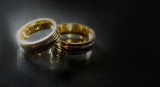Картинка по теме - как выбрать золотое кольцо