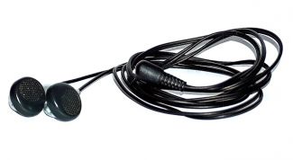 Картинка по теме - как чистить наушники