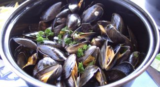 Картинка по теме - как приготовить мидии в панцире