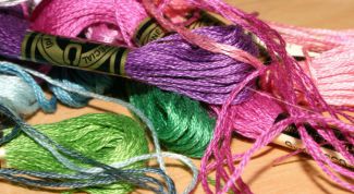 Картинка по теме - как плести браслеты из ниток мулине