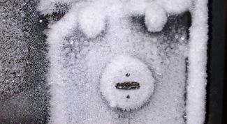 Картинка по теме - как открыть замерзшие замки гаража