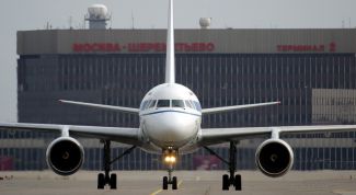 Картинка по теме - как устроиться на работу в аэропорт